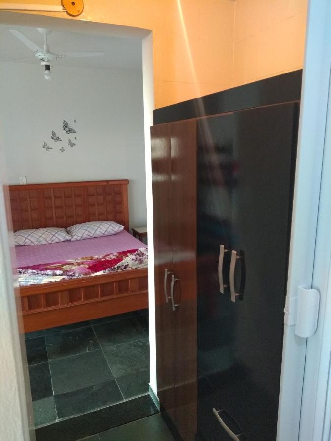 Suite Com Cozinha Independente Em Apartamento Кабо Фрио Екстериор снимка