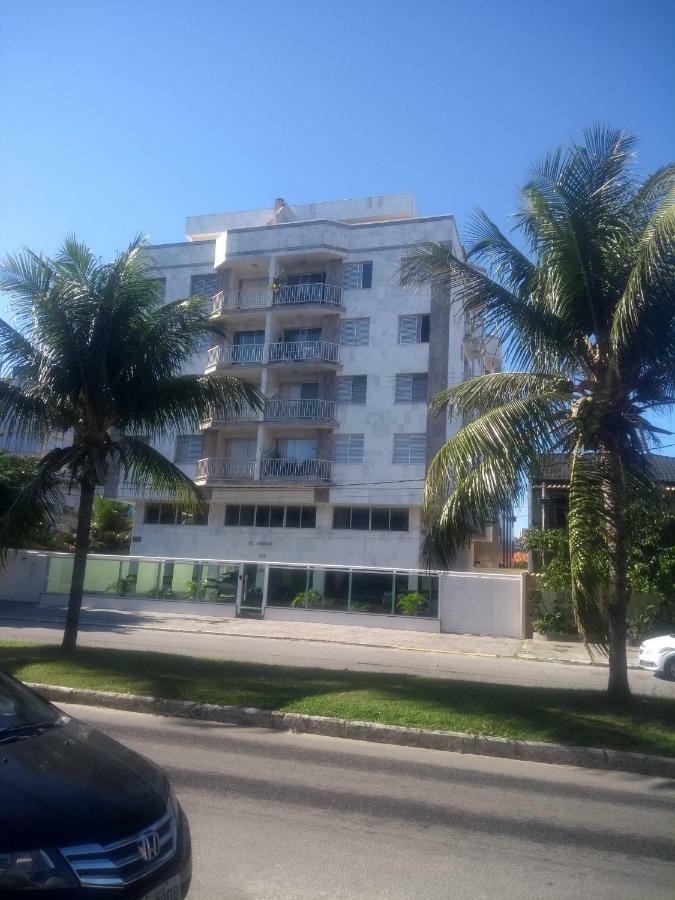 Suite Com Cozinha Independente Em Apartamento Кабо Фрио Екстериор снимка